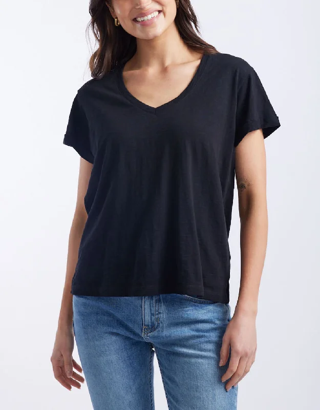 Turn Back V Neck T-Shirt - Black Bold Women's Animal Print