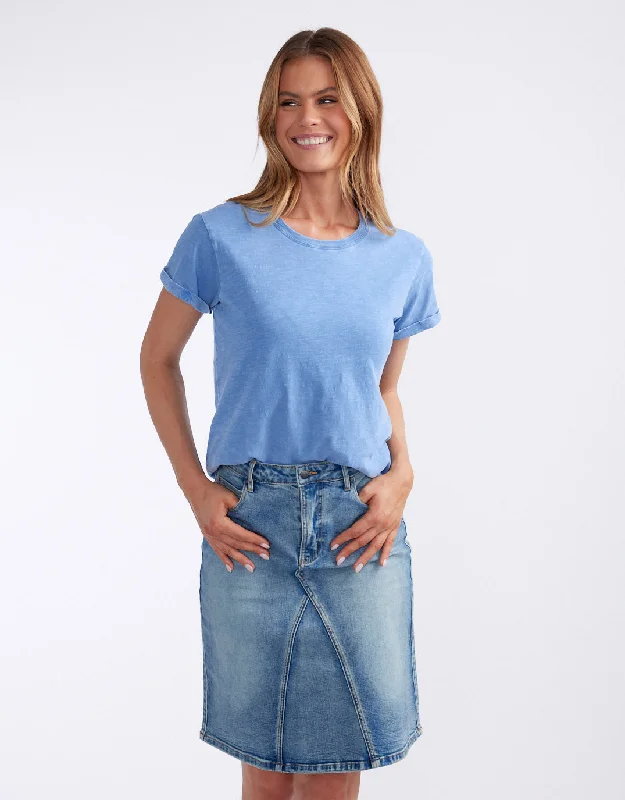 Turn Back T-Shirt - Danish Blue Sophisticated Women's Tailored