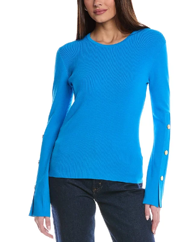 St. John Fine Gauge Knit Sweater Laid - back Women's Style