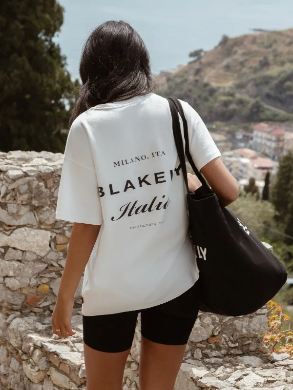 Italia Oversized T-Shirt - Flat White Feminine Women's Style 