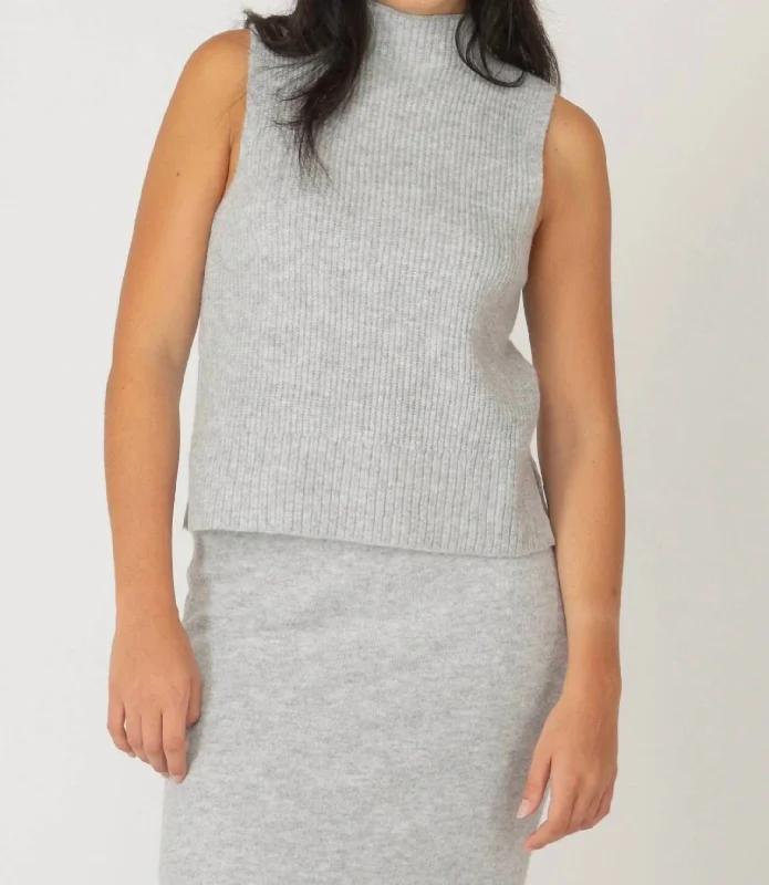 Xoxo Sweater In Light Gray Preppy Women's College