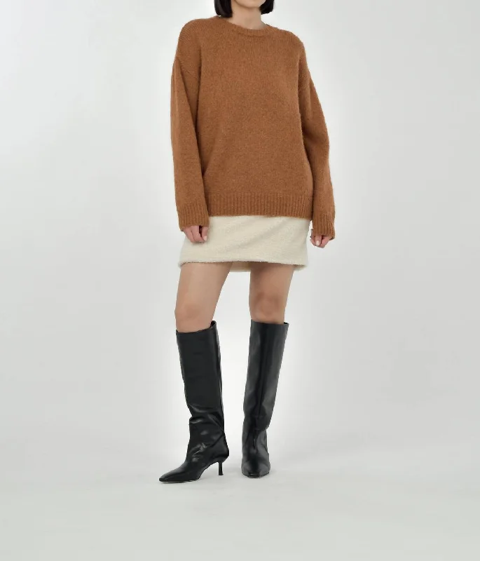 Goldie Crew Neck Sweater In Brown Refined Women's Velvet