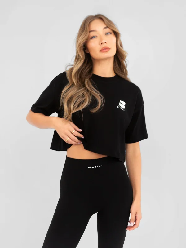 Apex Pro Cropped Tee - Black British Gentlewoman Style