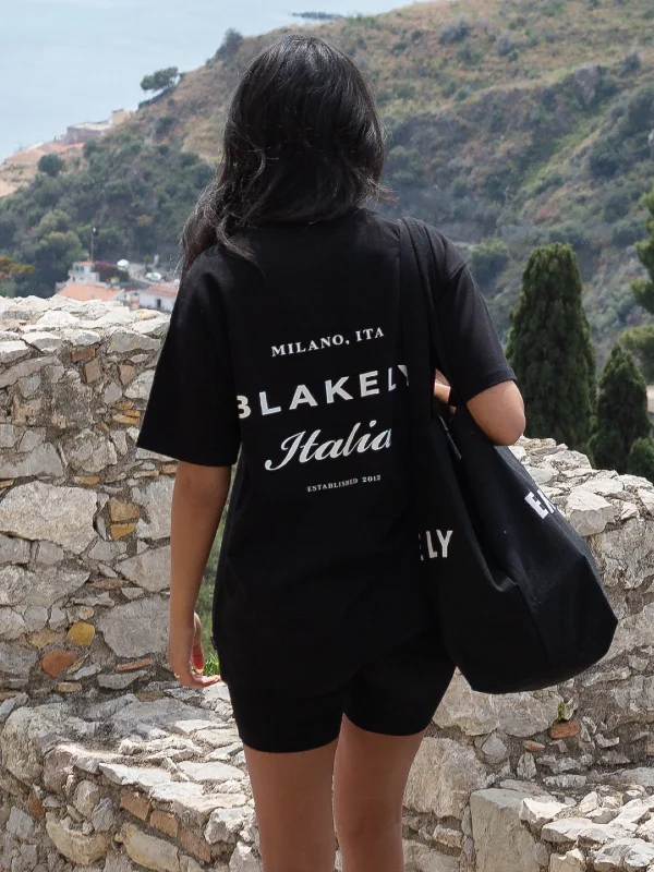 Italia Oversized T-Shirt - Black Adventure