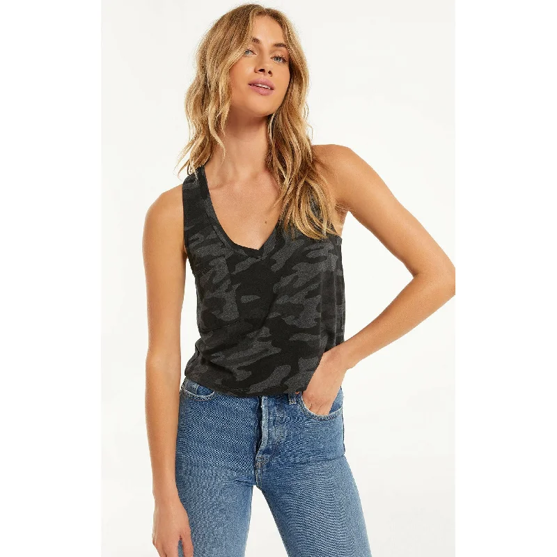 Skimmer Camo Pocket Tank Laid - back Women's Vibe