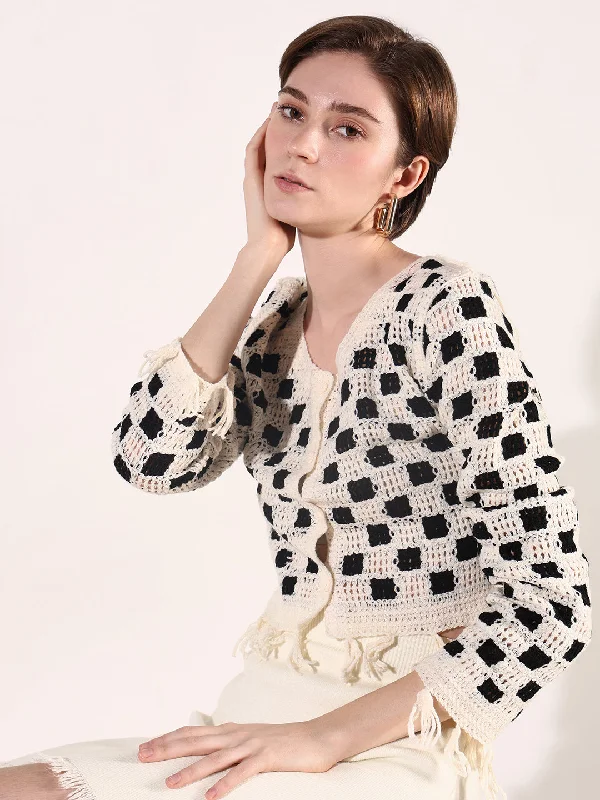 Women Black Geometric Crochet Top French