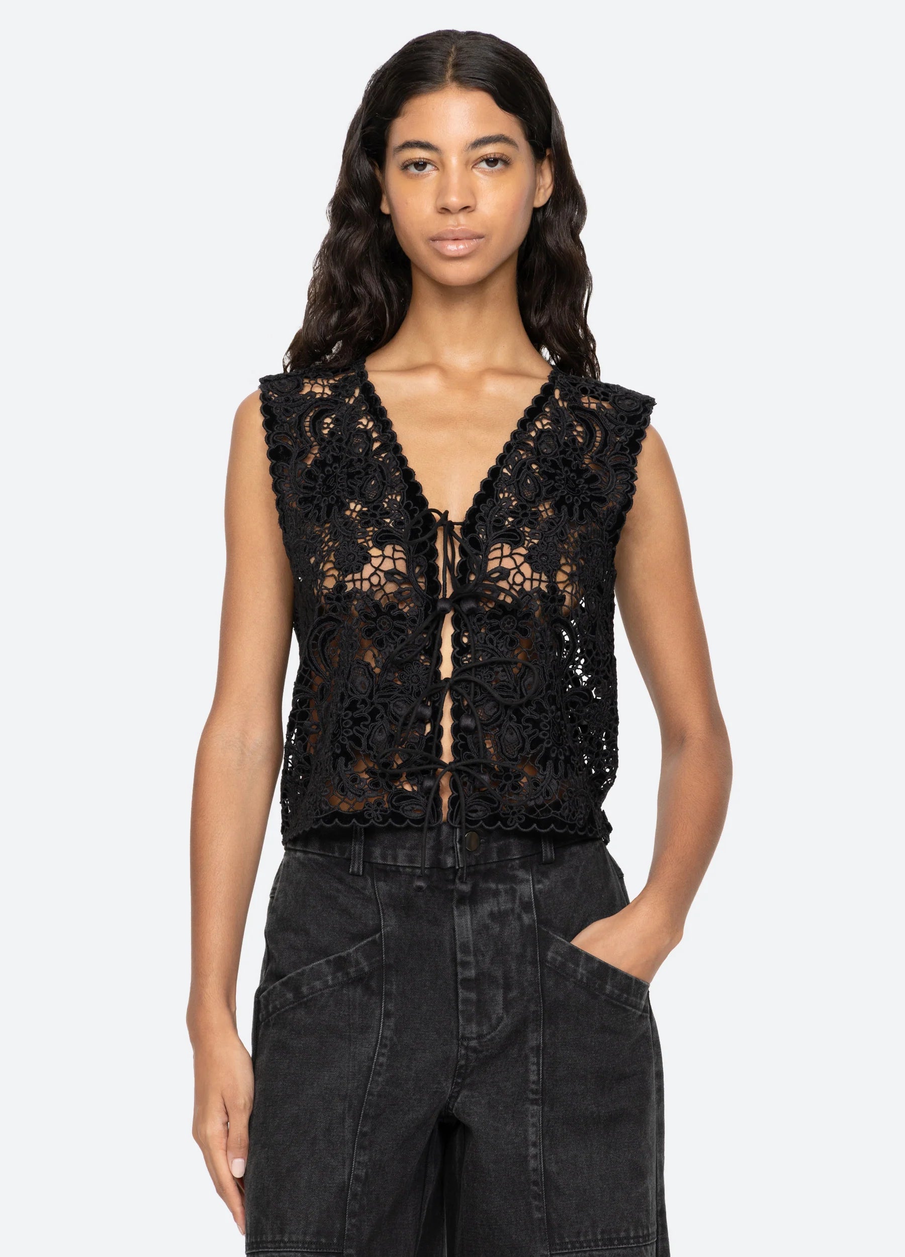 Sabine Vest - Black French