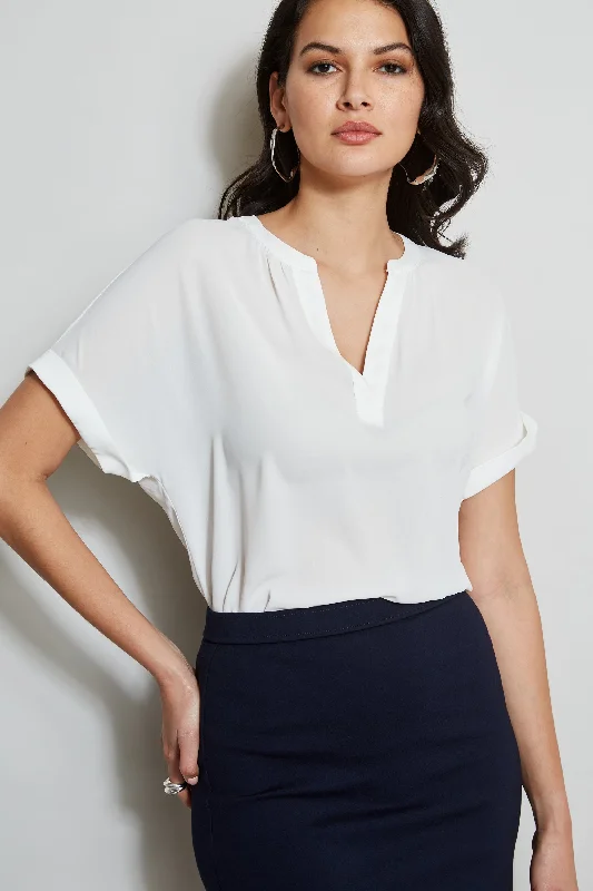 T-Tahari Short Sleeve Shirt Elegant Women's Formal 