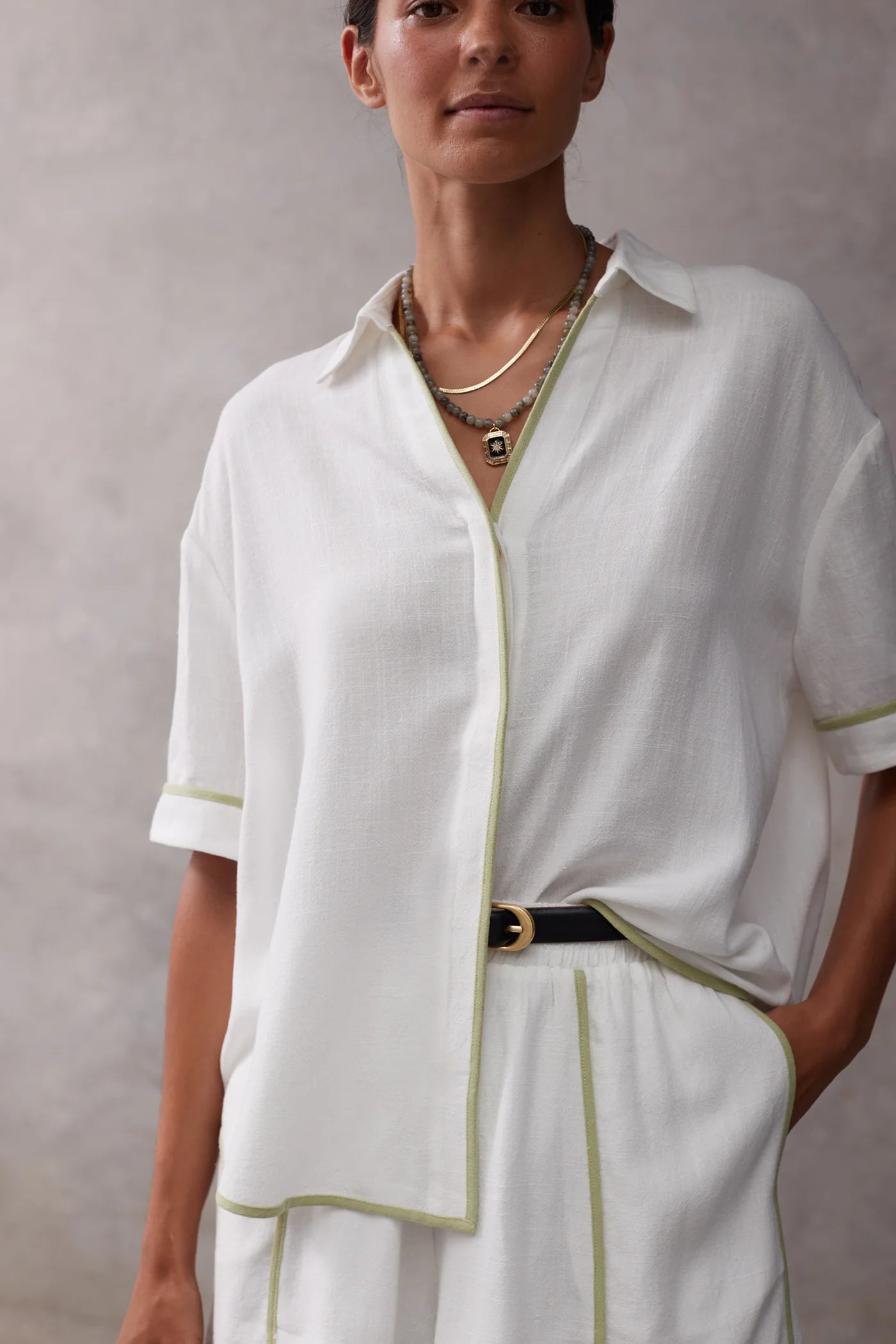 The Ellis Shirt Hip Women's Retro