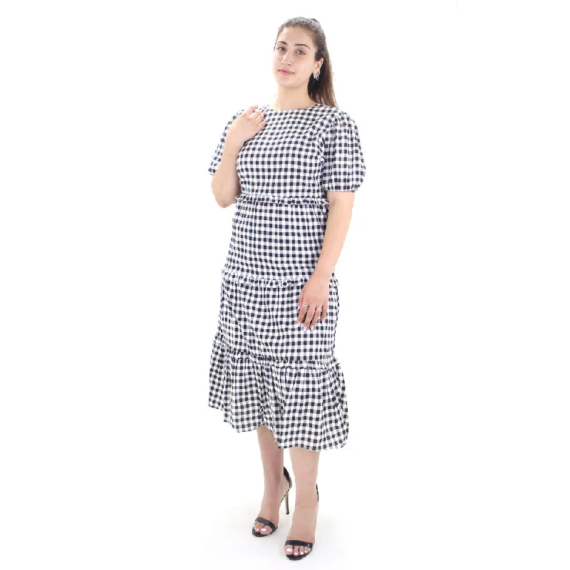 Women's Plaid Open Back Ruffle Dress,Black/White Vacation