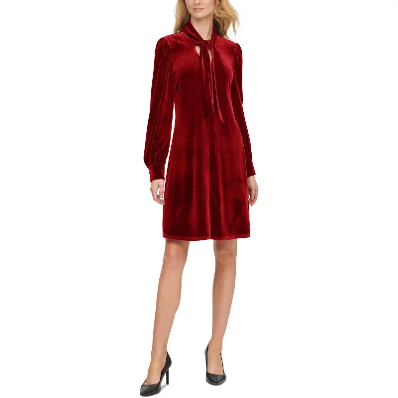 Calvin Klein Womens Velvet Mini Cocktail and Party Dress Refined Women's Velvet
