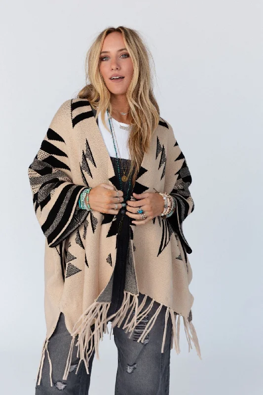 Great Plains Aztec Fringe Ruana - Natural Scandinavian