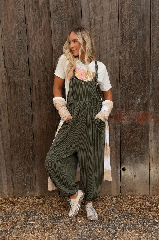 The Nest Tazzlynn Textured Jumpsuit - Olive Confident Women's Power