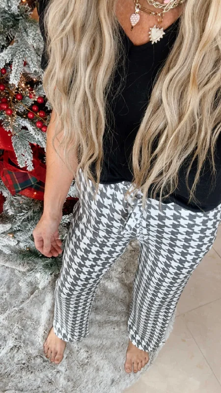 Black Houndstooth Pajama Pant Set by Salty Wave (TOP & BOTTOM) **Start Ship Date: Nov 29th**DEAL-COUPON EXCLUDED Sporty Women's Tennis Black Houndstooth Pajama Pant Set by Salty Wave (TOP & BOTTOM) **Start Ship Date: Nov 29th**DEAL-COUPON EXCLUDED Sporty Women's Tennis