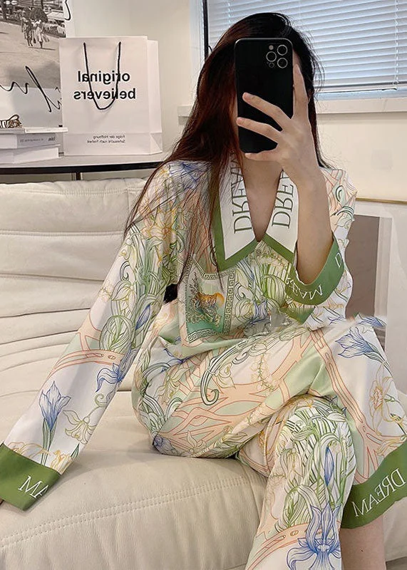 Natural Light Green Peter Pan Collar Print Ice Silk Pajamas Two Pieces Set Spring Relaxed Women's Beachy Natural Light Green Peter Pan Collar Print Ice Silk Pajamas Two Pieces Set Spring Relaxed Women's Beachy